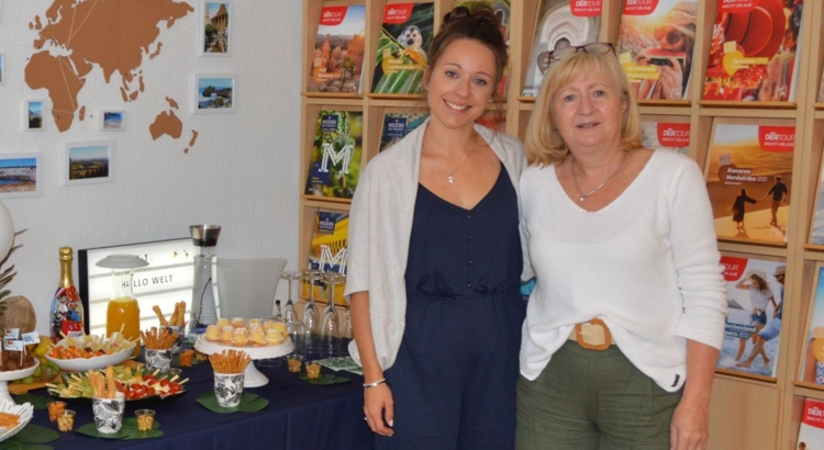 Busse Lisa Wolfram Gaby Foto Reisebüro Wolfram