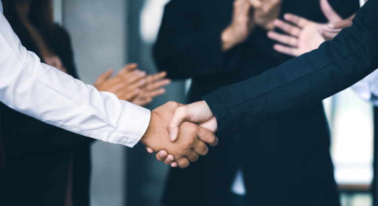 Händeschütteln Einigung