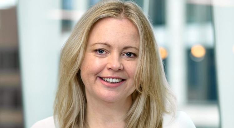 Clark Katherine Kayak GM EMEA.jpg