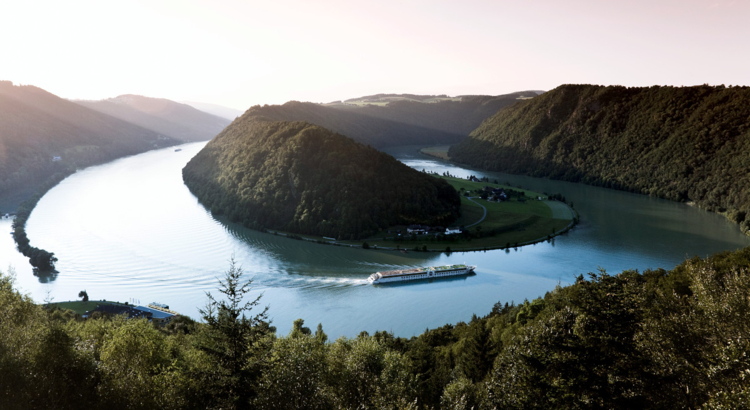 A-ROSA SCHIFF_DONAU_SCHLÖGENER_SCHLINGE.jpg