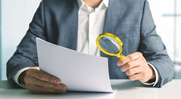 Spesen Rechnung Wirtschaftsprüfer Foto iStock Ronstik