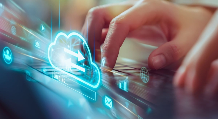 Cloud Zahlungen digital Laptop IT Foto iStock Sittiphong