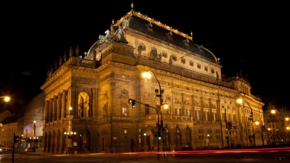 Tschechien Prag Nationaltheater Foto iStock 108 Pictures
