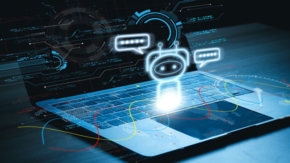 Chatbot KI Künstliche Intelligenz Foto iStock Wanniwat Roumruk